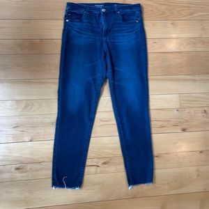 AG The Stevie loose hem jeans